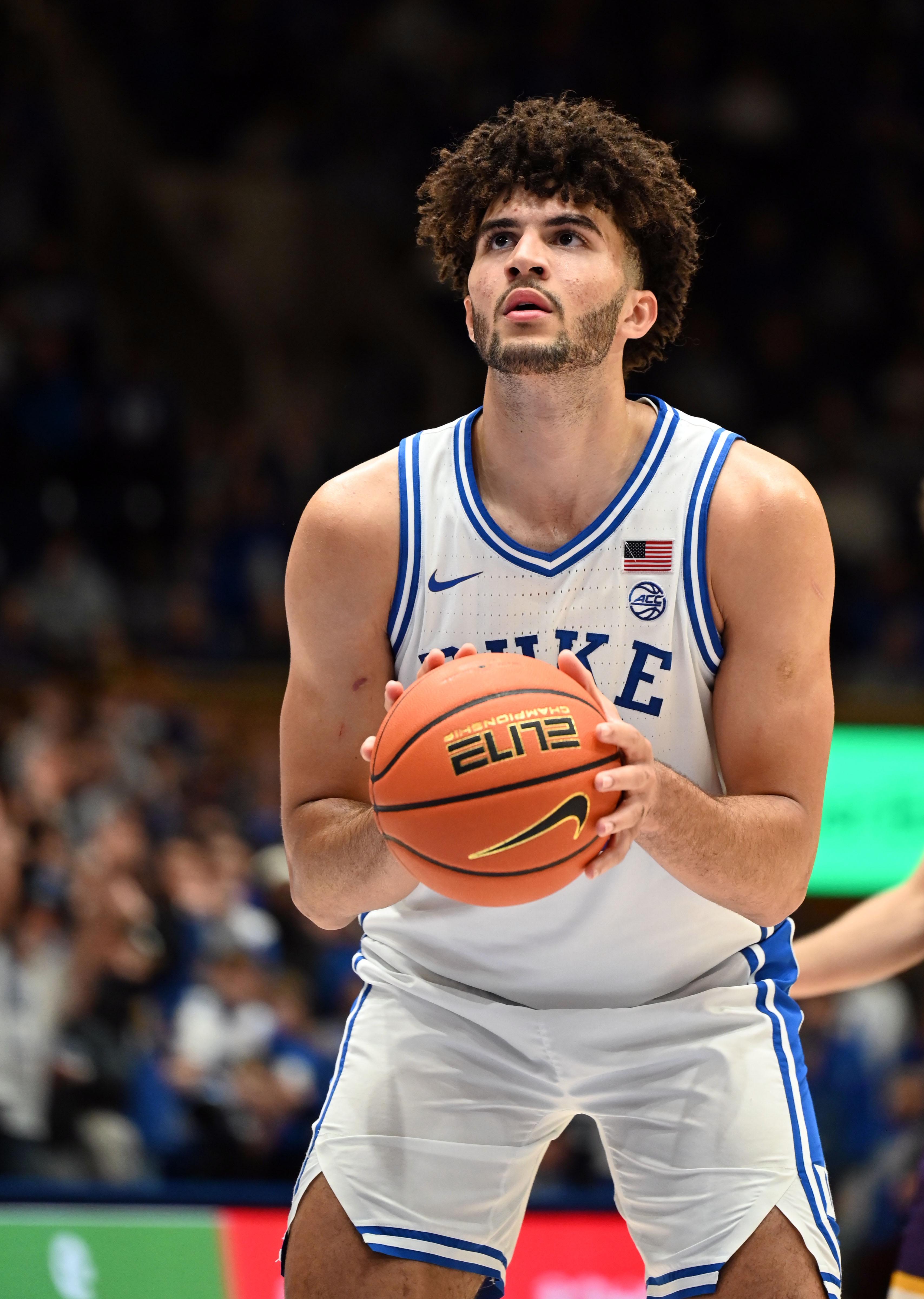 加拿大预测-冲状元！卡梅隆·布泽尔半场狂轰20+9+2+2&amp;12罚10中 对手全队22分