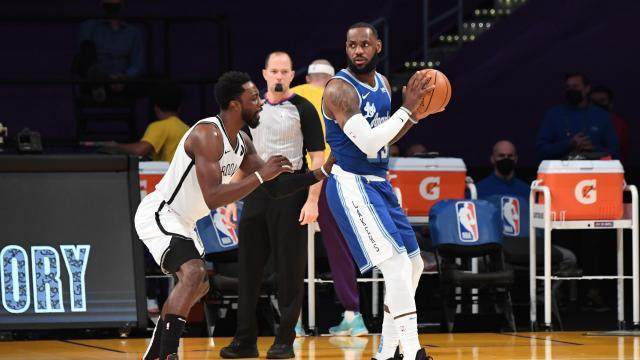 加拿大28预测结果查询-官方MVP榜:詹姆斯继续领跑 利拉德杀入前三